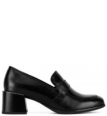 Półbuty na obcasie Lasocki czarne