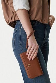 Kopertówka Coccinelle brązowa