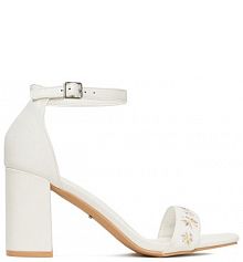 Sandały na obcasie DeeZee białe