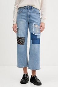 Jeansy Desigual  niebieskie damskie 25WWDD20