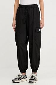 Spodnie dresowe EA7 Emporio Armani  czarne damskie AF16217.7W000