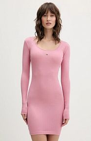 Sukienka Tommy Jeans  różowa DW0DW21508