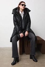 Płaszcz Medicine  czarny damski RW24.KPD701