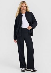 Spodnie dresowe czarne 4F damskie 4FRAW25TTROF1638-20S