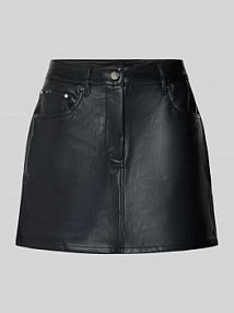 Spódnica mini z materiału skóropodobnego Calvin Klein Jeans czarna EAN LV044D622G