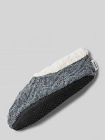 Kapcie z dodatkiem wełny i wyściółką z ciepłego futerka s.Oliver RED LABEL szare damskie EAN S24771
