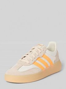 Sneakersy z mieszanki skóry i tkaniny model „BARREDA DECODE” adidas Sportswear białe damskie EAN IH1439