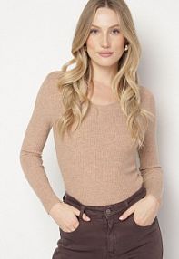 Ciemnobeżowy Dopasowany sweter z Prążkowanej Dzianiny z Bawełną z Dekoltem w Serek Tesma Born2Be damski
