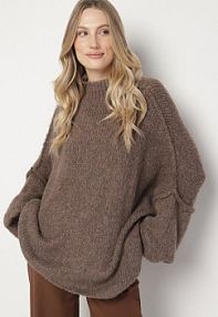 Jasnobrązowy golf z Wełną o Kroju Oversize z Obniżoną Linią Ramion Lilenae Born2Be damski