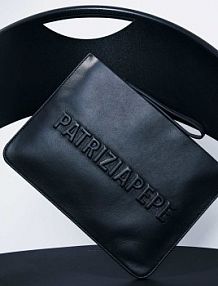 Envelope (IM)PERFECTION czarna PATRIZIA PEPE