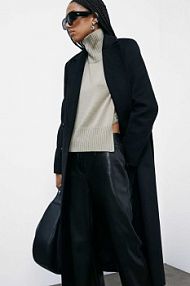 Dzianinowa kamizelka z wysokim kołnierzem beżowy PATRIZIA PEPE damski