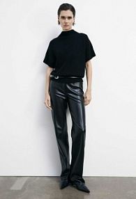 Dzianinowy top bez rękawów „ESSENTIAL” czarny PATRIZIA PEPE damski