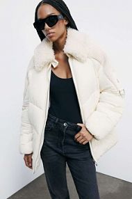 Kurtka puchowa z puszystym kołnierzem biała PATRIZIA PEPE damska