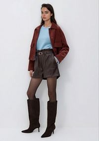 Szorty z imitacji skóry z paskiem Reserved brązowe damskie 854GS-89X
