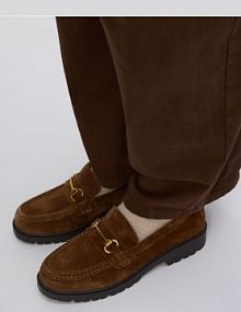 Zamszowe loafersy z klamrą Reserved beżowe 862FE-80X