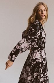 Wzorzysty szlafrok z wiskozy Reserved czarny damski 930EX-99X