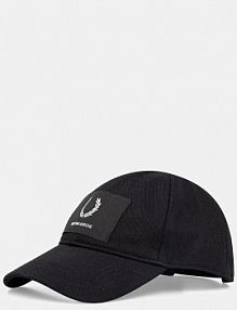 Czapka z daszkiem Fred Perry  czarna damska HW2310