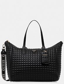 Torba weekendowa Guess  czarna TWQG84.24017