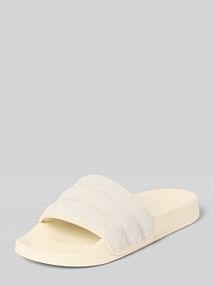 Klapki basenowe z obszyciem z Naturalna skóra Model 'ADILETTE NOSHOWER' adidas Sportswear beżowe damskie EAN JP5191