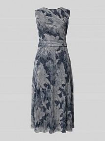 Sukienka midi z kwiatowym nadrukiem allover Swing granatowa EAN 5AK08800