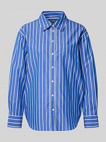 Bluzka o kroju relaxed fit z brustaszą Gant niebieska damska EAN 4300609