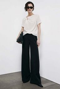 Jedwabna koszulka z supłem biała PATRIZIA PEPE damska