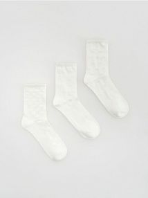 Skarpetki z motywem serca 3 pack Reserved białe damskie 231HQ-01X