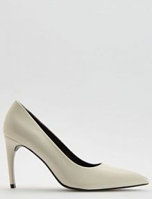 Czółenka na szpilce Reserved białe 365ID-00X