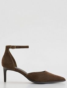 Zamszowe czółenka z paskiem Reserved brązowe 488ID-88X