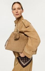 Torebka z imitacji zamszu Reserved beżowa 751FC-08X