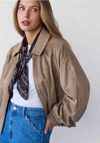 Kurtka bomberka z imitacji zamszu Reserved beżowa 937JM-80X