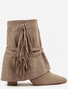 Ciemnobeżowe botki Boho z Cholewką Imitującą Nogawkę i Frędzlami Zaslie ideal