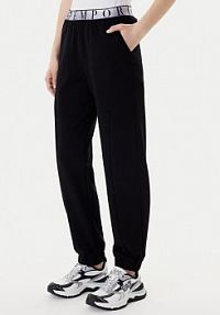 Spodnie dresowe EA7 Emporio Armani czarne damskie 7W001154 AF12501 UC001  Regular Fit