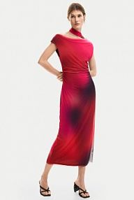 Sukienka koktajlowa Desigual czerwona Maine 26SWVK19  Slim Fit