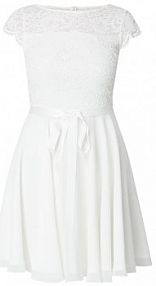 Sukienka koktajlowa z obszyciem koronką i wiązanym paskiem Swing biała EAN 77760510